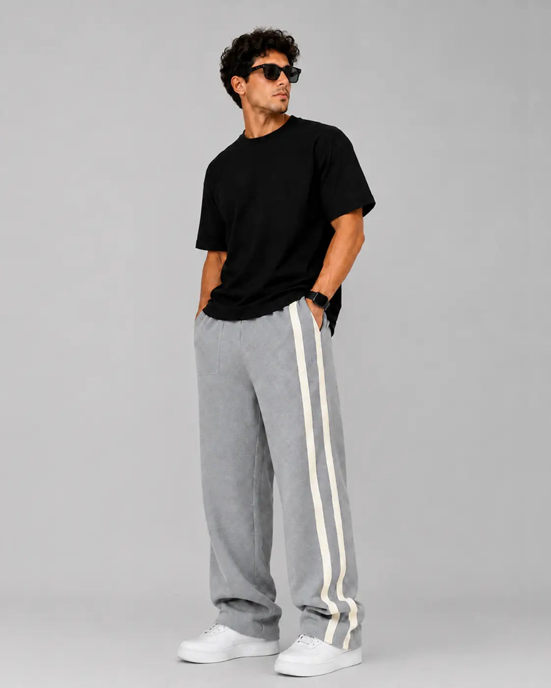 SIDE STRIP BAGGY TROUSER
